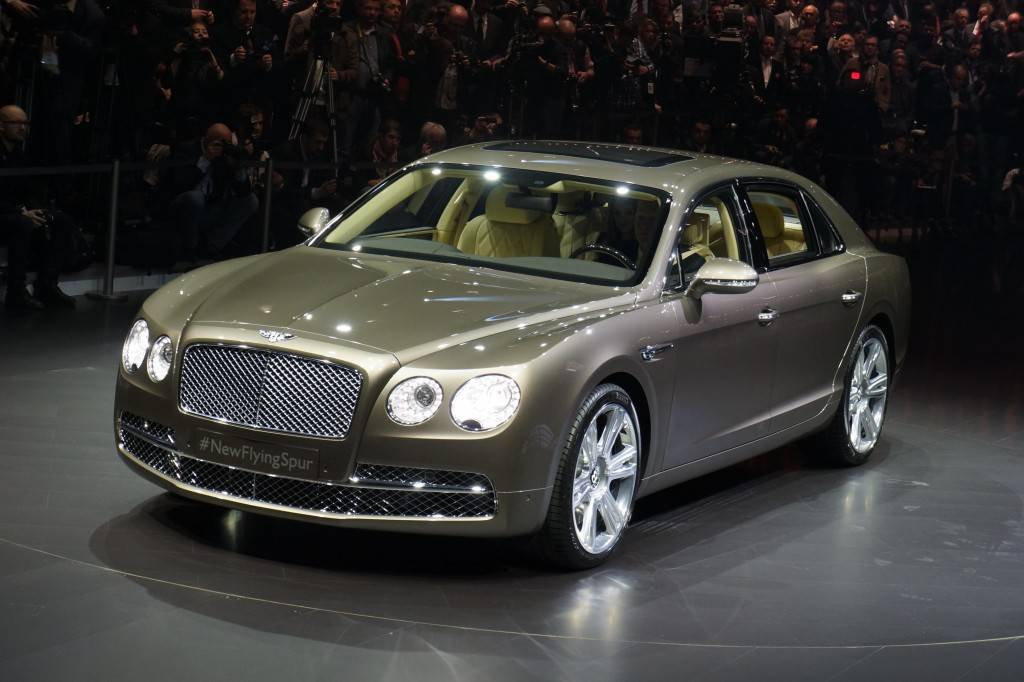 Bentley Flying Spur V8